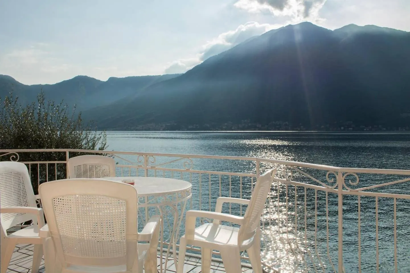 Wonderful Apartment On Lakeside Colonno